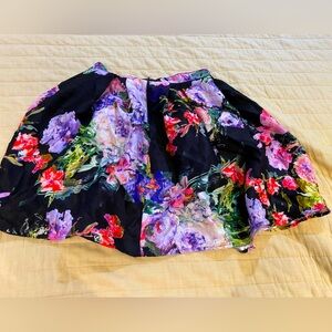 Sequence Heart Floral Skirt